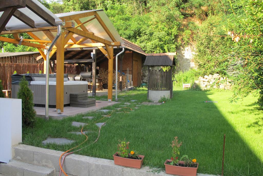 Panni Vendeghaz Hotel Egerszalok Exterior photo